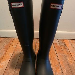 Hunter Boots Size 7